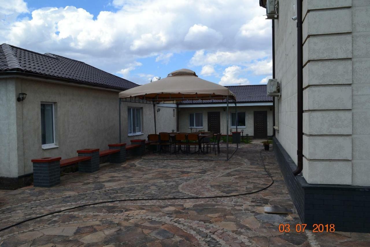 Family Hotel Balqash Luaran gambar