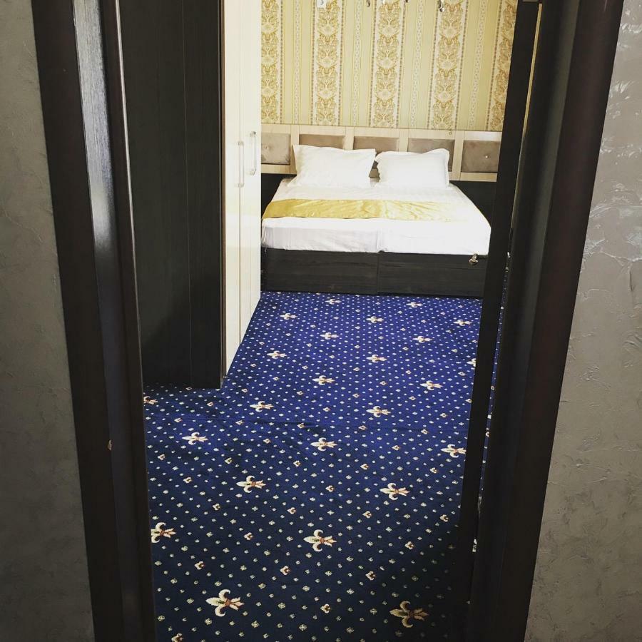 Family Hotel Balqash Luaran gambar