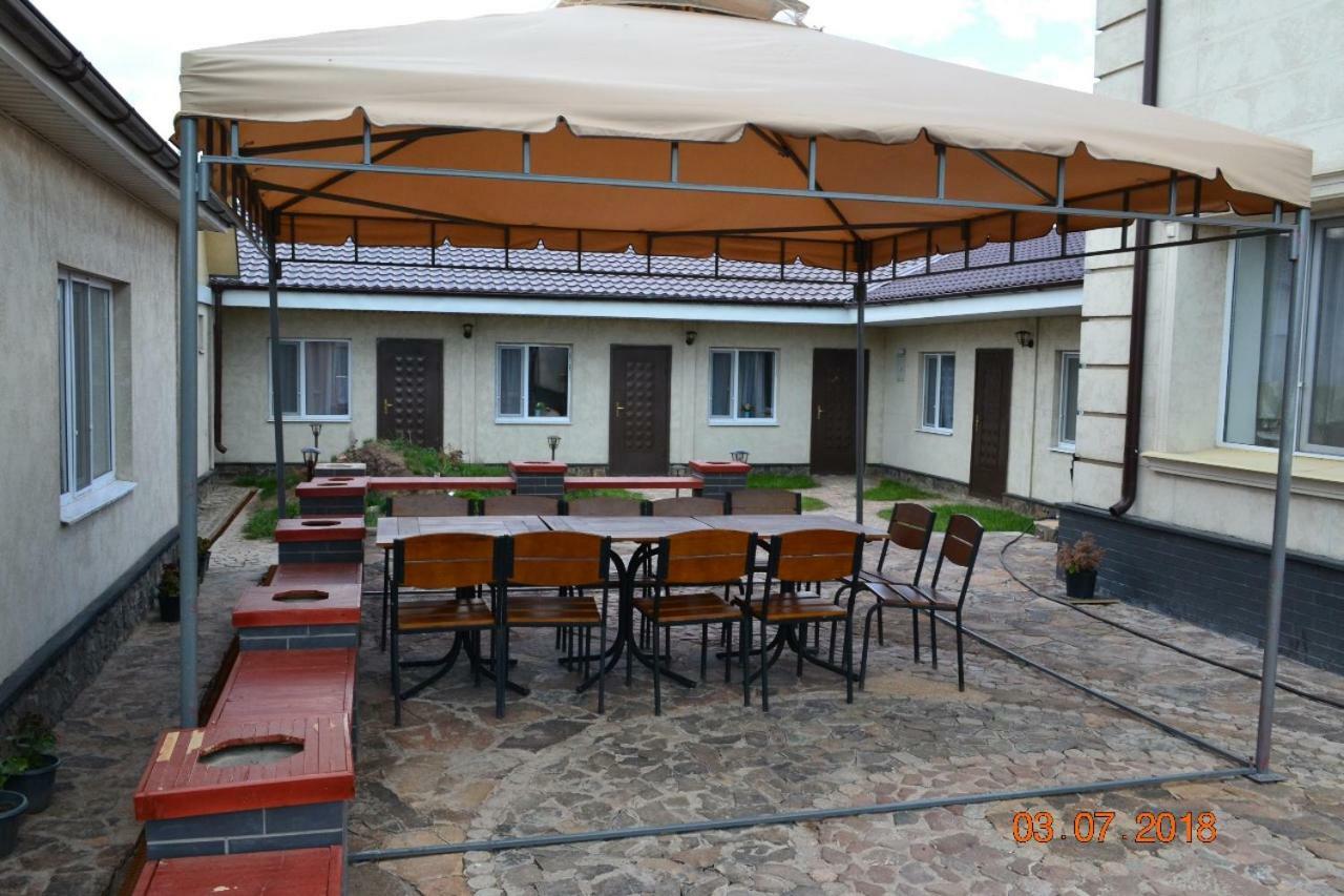 Family Hotel Balqash Luaran gambar